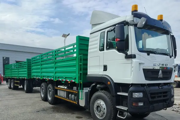 Derun 21 enheter Drawbar Full Trailer gick till Tianjin Port