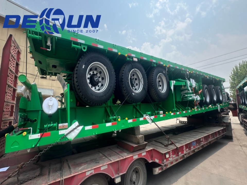 Derun 4 enheter Tri-Axle Cargo Dropside Semi Trailer har skickats till Algeriet