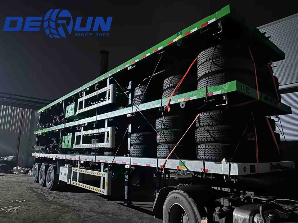 Tre flatbed semi trailers kommer att skickas till Algeriet
